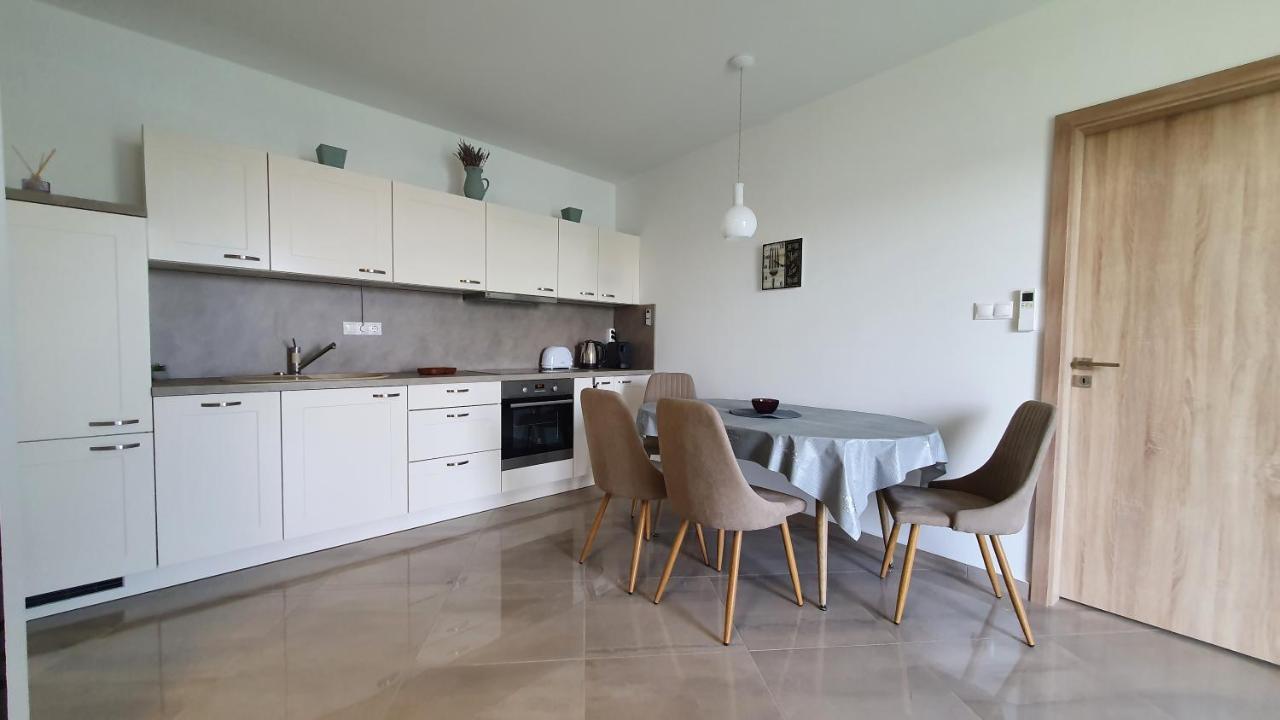 Kekvitorla Apartman Keszthely Exterior foto