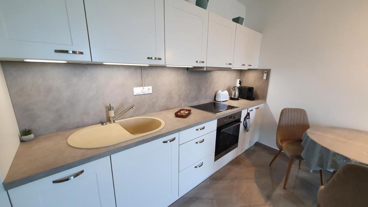 Kekvitorla Apartman Keszthely Exterior foto
